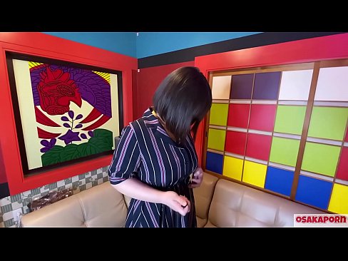 ❤️ Cutis Iaponica cum magnis tits masturbates cum sex nugis et gaudens habet. Loquitur in colloquio de experientia stupri eius. Ingens tits et hirsutus pussy cum voce magna. Osakaporn Sex video  at la.com-fullporner.ru